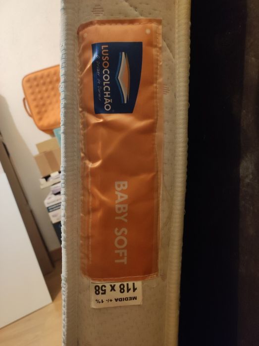 Berço Gulliver IKEA branco com colchão viscoelástico