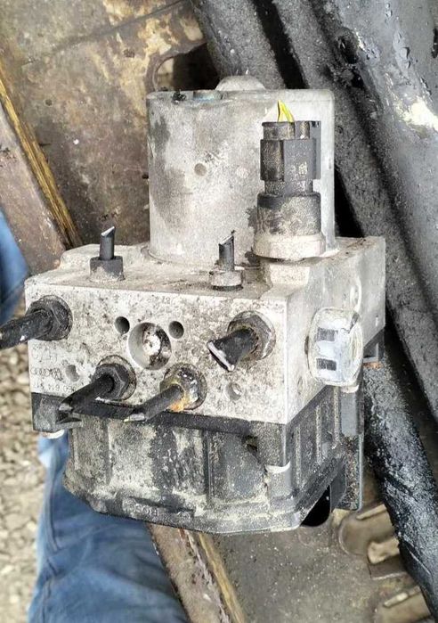 pompa ABS Audi A4 B6 B7 8E09/10517H/ 8E0614/517BF