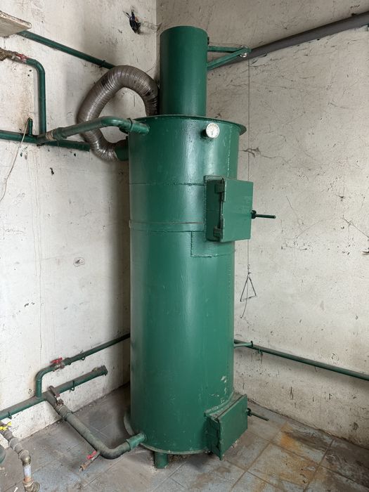 Твердопаливний котел (Стропува)