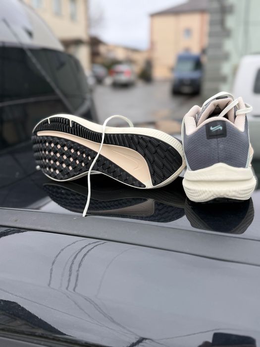 Кросівкии Nike Air