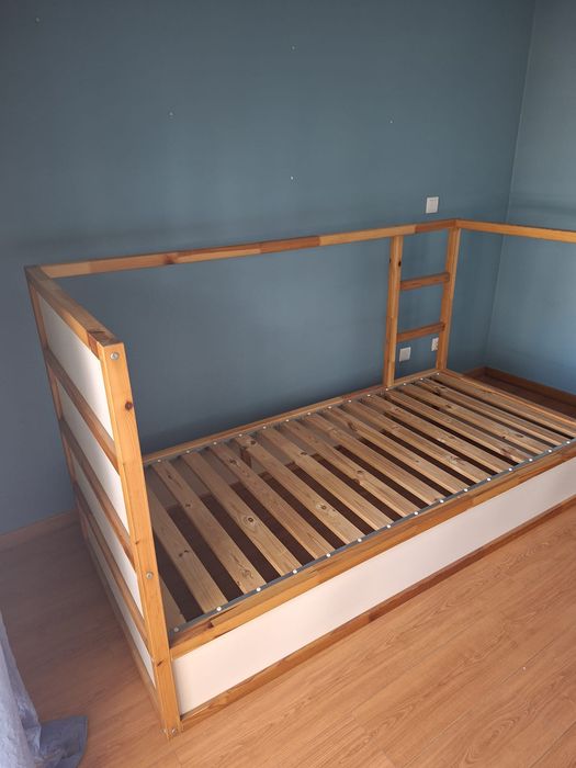Cama de Criança Kura do Ikea