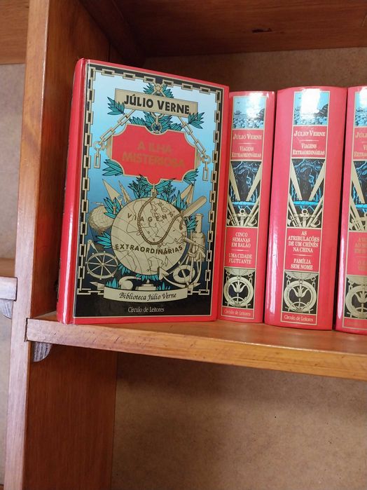 Vendo livros Julio Verne da coleção Circulo de Leitores