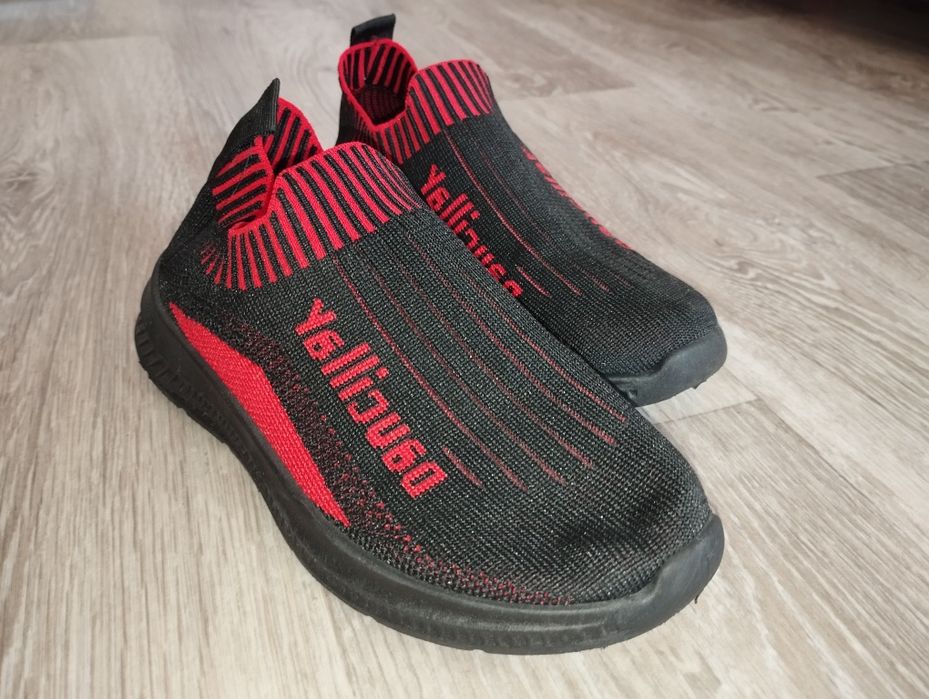 Продам дитяче взуття