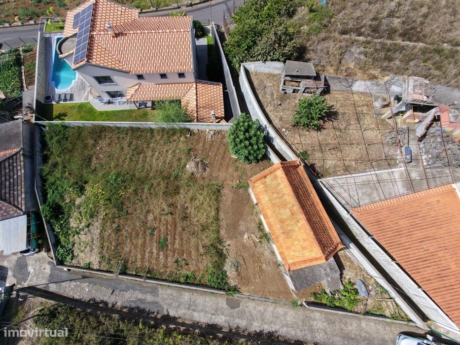 Refúgio no Loreto, Calheta | Oportunidade Única de Retiro ou Investime