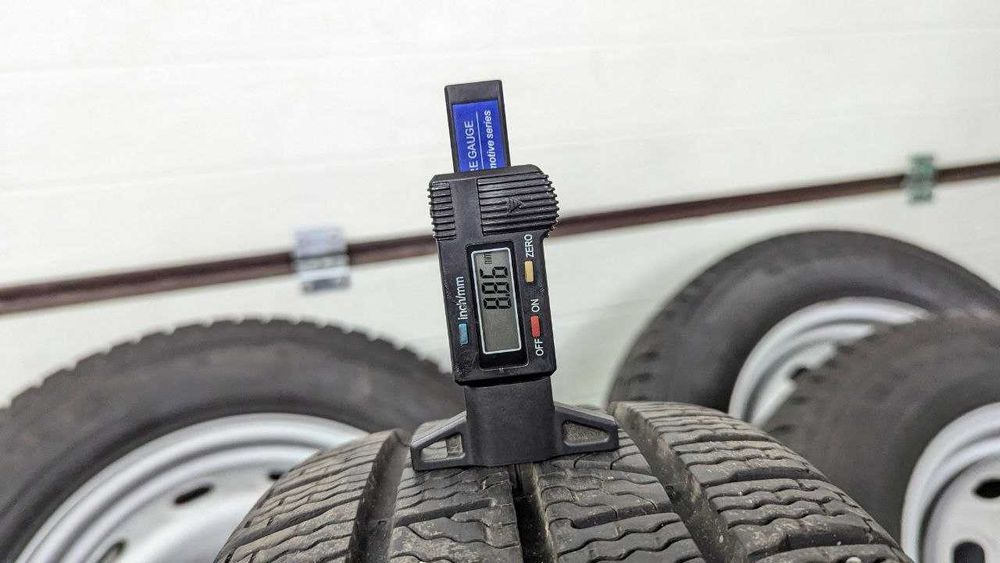 Диски в зборі з шинами Renault Trafik 5/114.3 R16 6J ET50 dia66.1mm