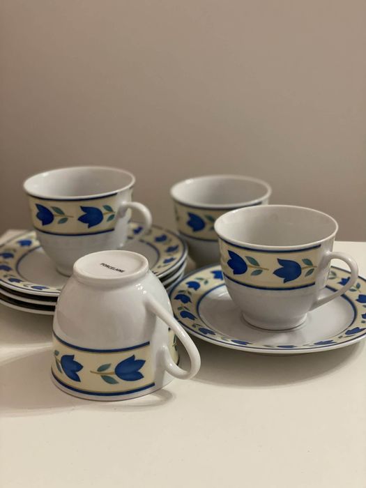 Eleganckie porcelanowe filiżanki