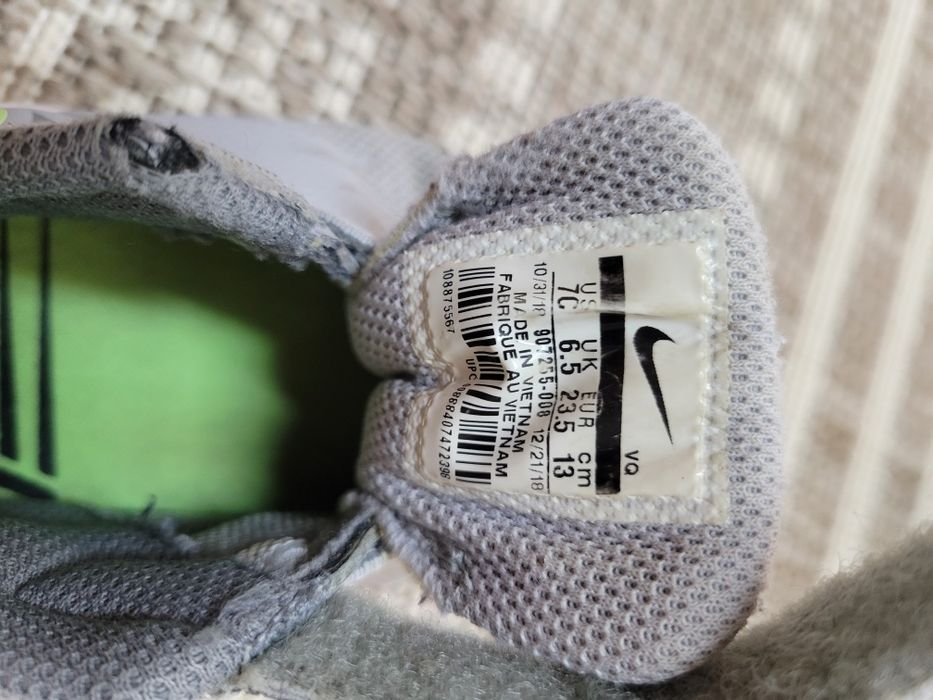 Кросівки nike 23 розмір