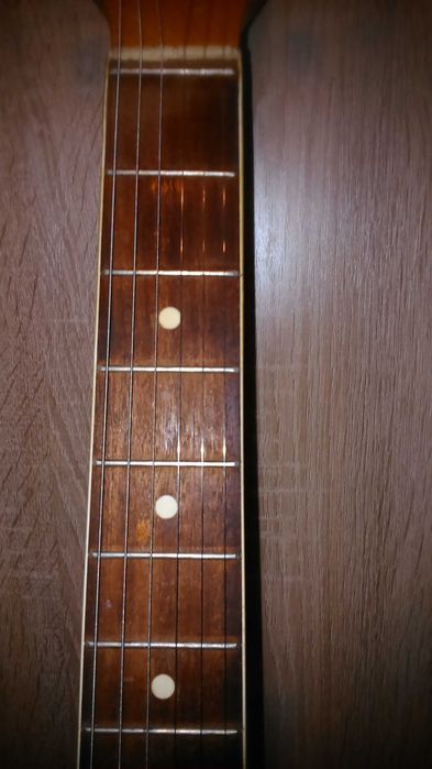 Gitara Jazz Defil Antyk