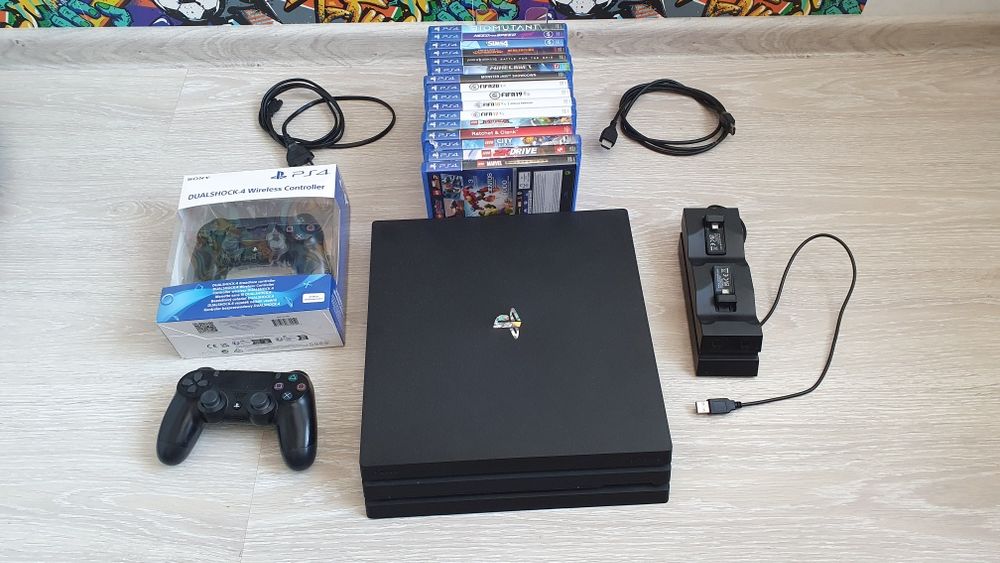 PlayStation 4 Pro PS4 Pro 2 Pady Ładowarka i 16 gier