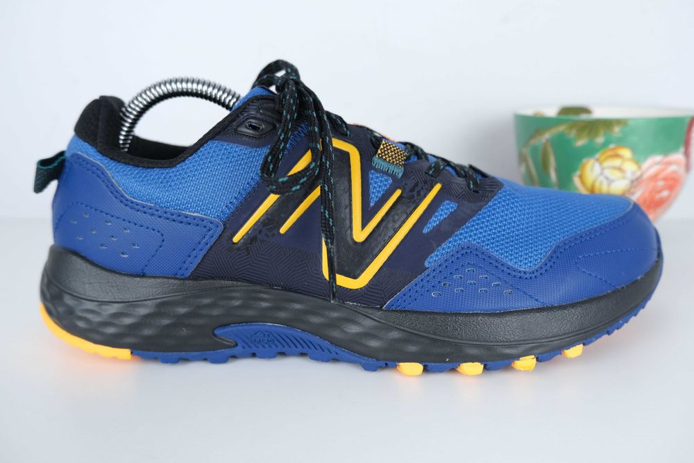 New Balance MT410  męskie buty  r 42 nowe