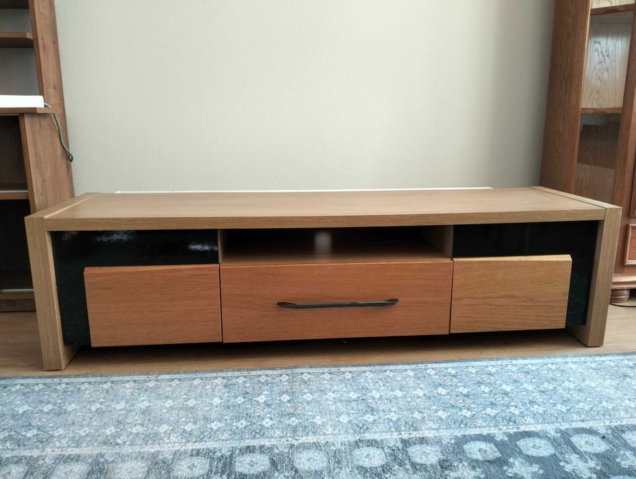 szafka pod telewizor