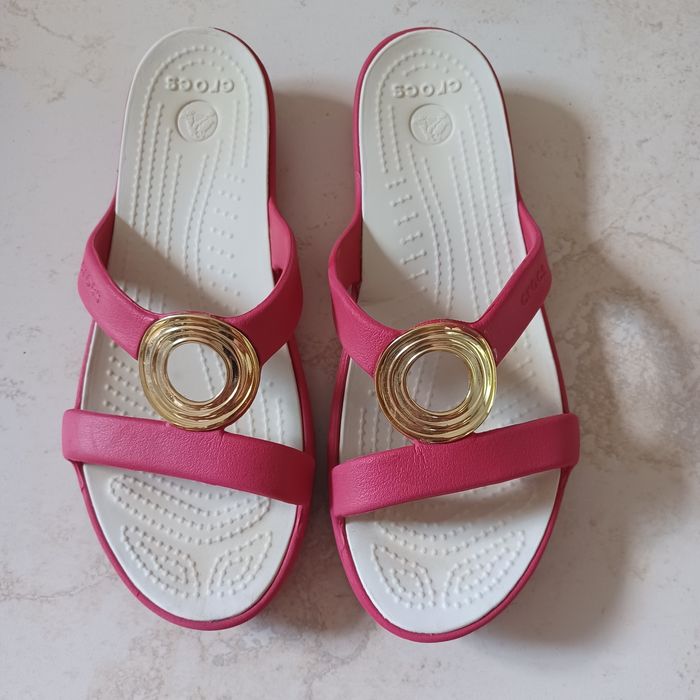 Klapki Crocsy W8/39-40