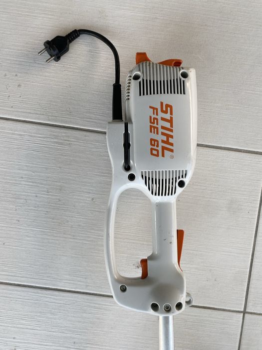 Aparadora Eletrica Stihl FSE 60