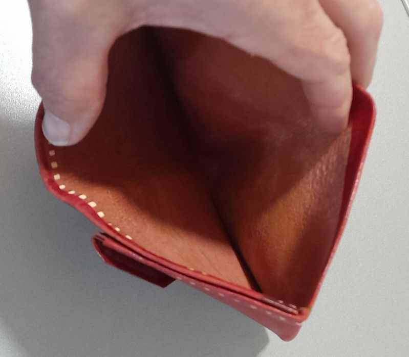 Carteira marroquina vintage em couro vermelho com dourado