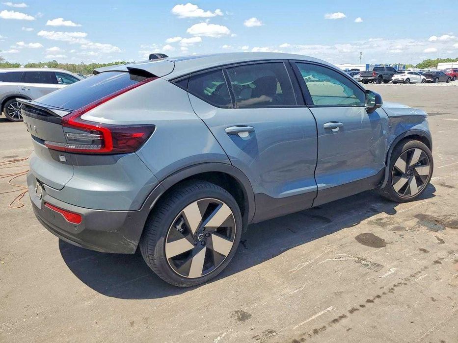 Volvo C40 recharge 2023