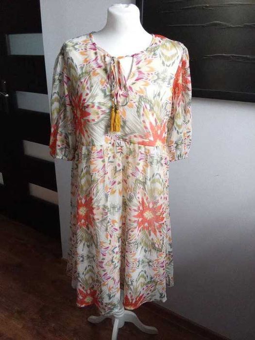 sukienka z wiązanym dekoltem marki BPC Bonprix roz. 38 nowa