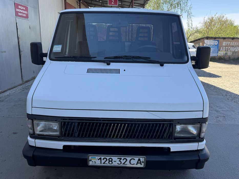 Fiat Ducato 2.5 дизель, бортовий в гарному стані 1990р