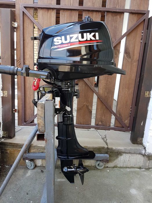 Лодочный мотор Suzuki DF6л.с. 4т 2018г.