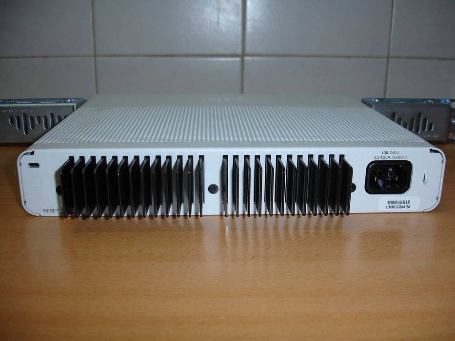 Cisco Catalyst 2960-C PoE64550413951618123