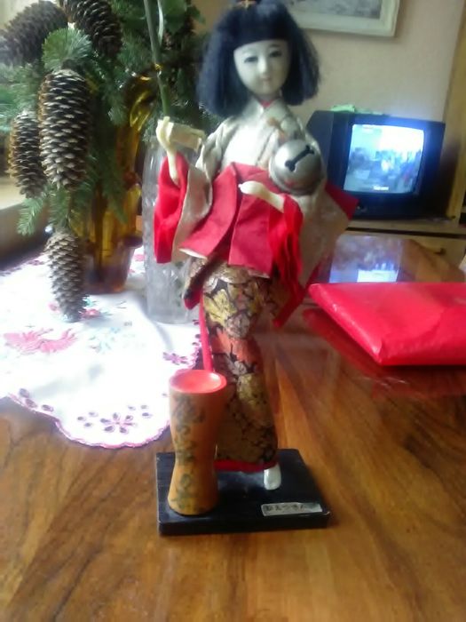 Кукла гейши из Японии