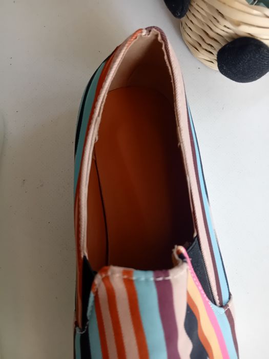 Tenis novos coloridos n 40