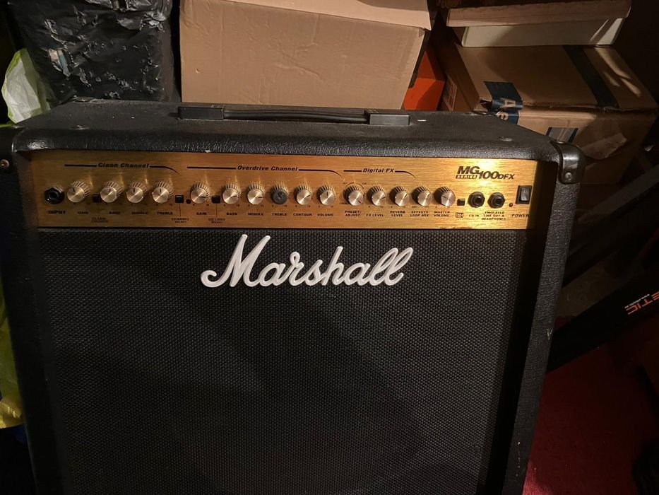Wzmacniacz gitarowy Marshall MG100DFX