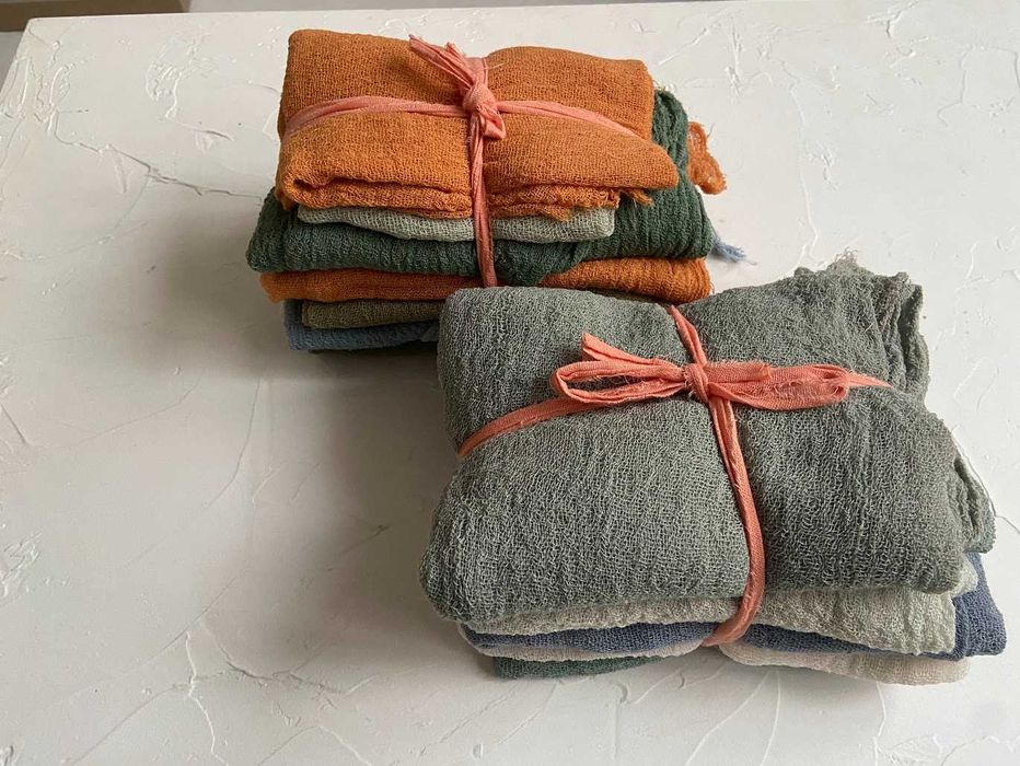 марлевые обрезки, салфетки, для бытовых нужд.