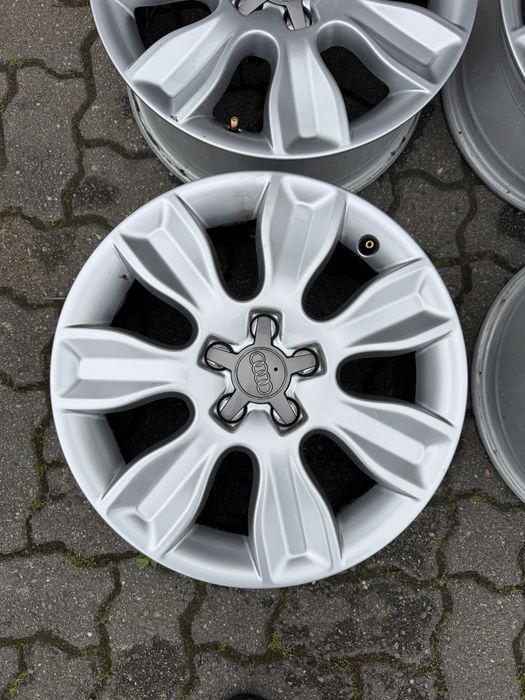 Диски колеса 16 R16  5 100 Volkswagen Audi ауди ауді Skoda Seat A1 A2 A3 8P гольф 4  октавія тур сеат толедо ібіца леон