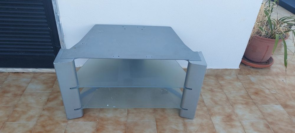 Movel para tv ou aparelhagem