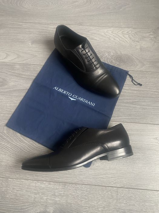 Alberto Guardiani чоловічі фірмові шкіряні туфлі Р.42 27 см