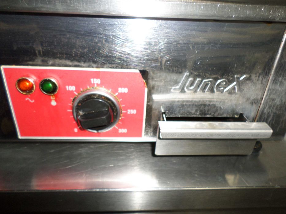 Chapa Grelhador Elétrico com 2 resistências. O segredo para Grelhados