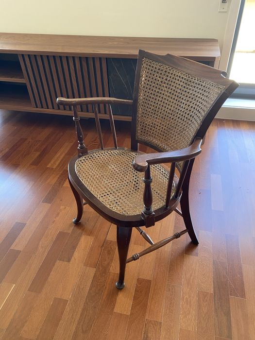 Cadeirão de palhinha