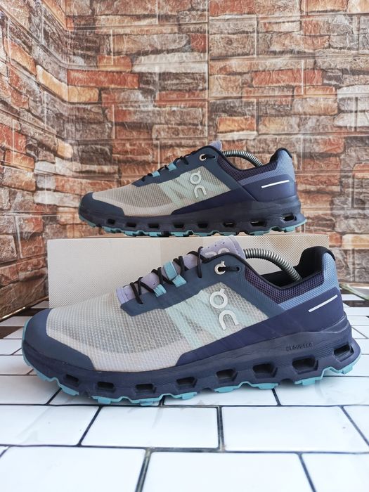 Кросівки On-cloud (43 р.27.5 см)