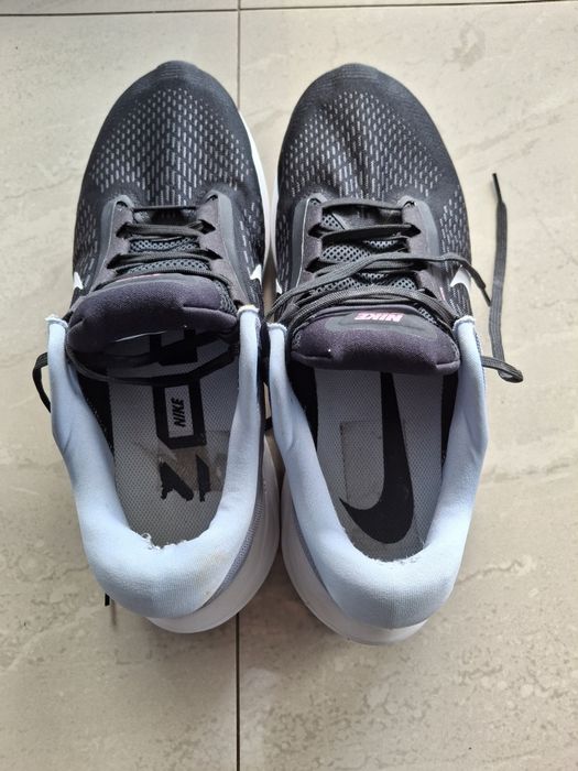 Nike Air Zoom Structure