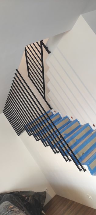 Balustrady wewnętrzne zewnetrzne różne wzory
