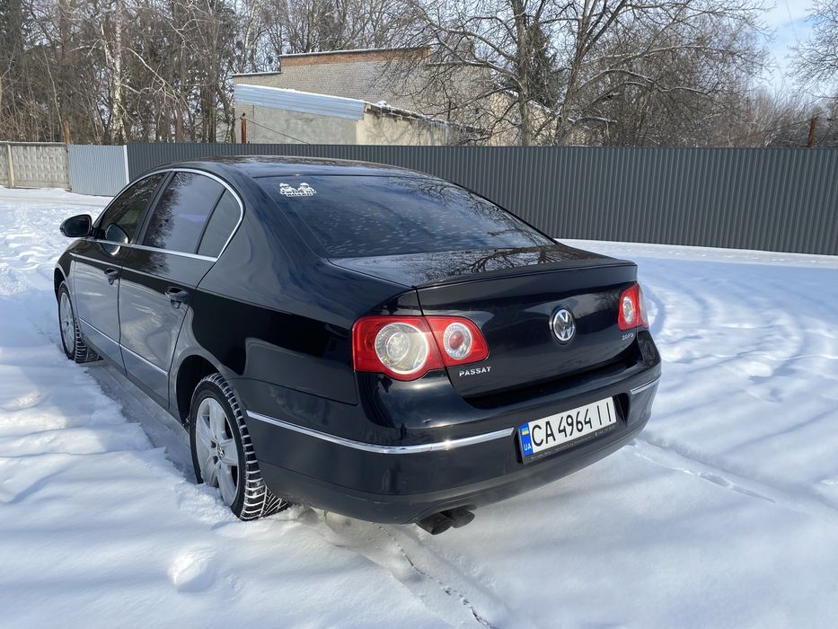 Продам Passat B6 2006 рік 2.0 бензин. На Автоматі. В рідні фарбі.