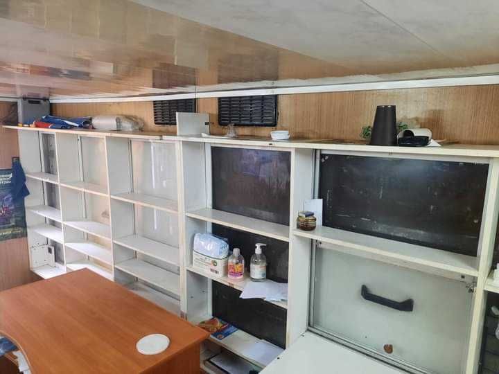 Продається торгівельний причіп