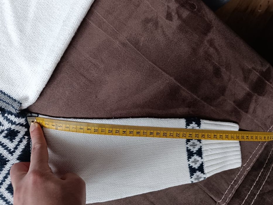 Sweterek chłopięcy Terranova r. 116-122 cm / 6-7 lat