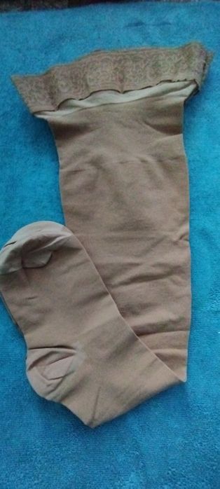 Pończochy medyczne uciskowe grube nowe przeciw żylakom Venosan 1 para