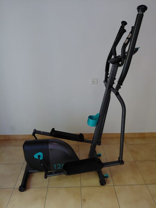 Bicicleta elíptica é o modelo Domyos Essential 120