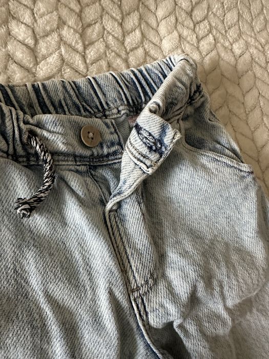 Продам детские джинсы и юбочку Zara