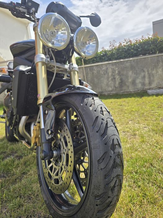 Triumph Street Triple 675 / 2009
