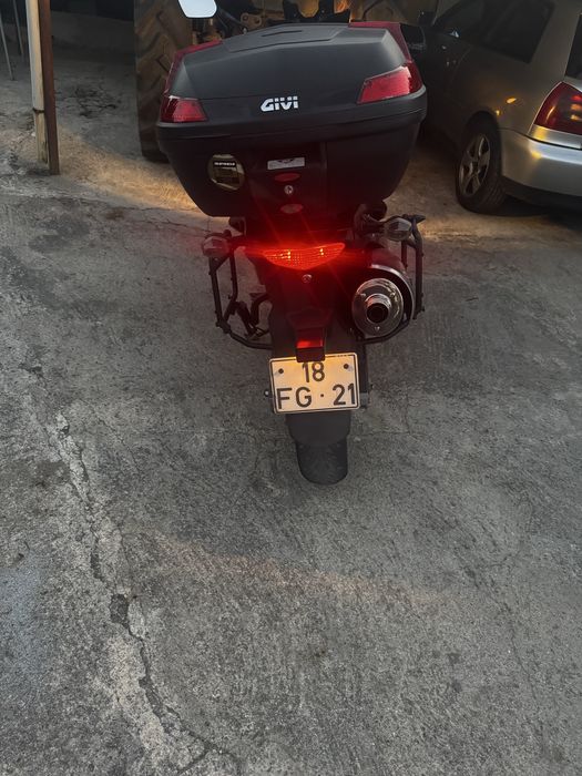 Suzuki DL 650 VStorm