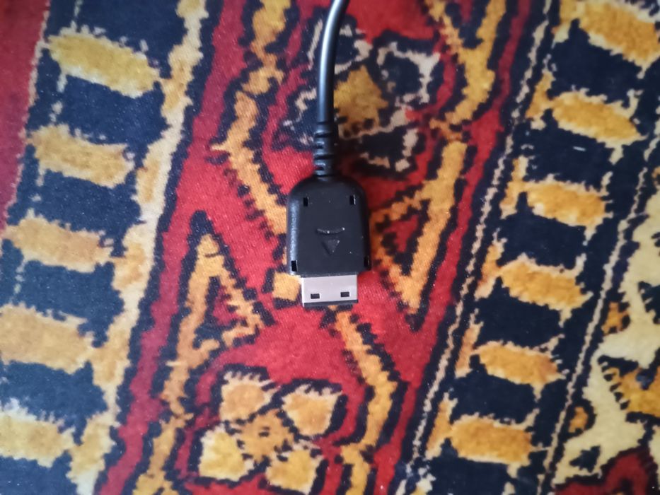 Ładowarka do starszych telefonów Samsung Blue Star SAML 760 5V 1A