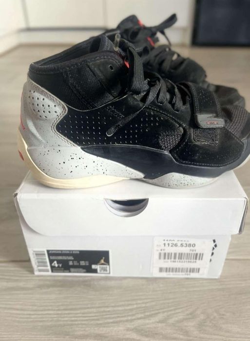 Buty Jordan 36 chłopiece