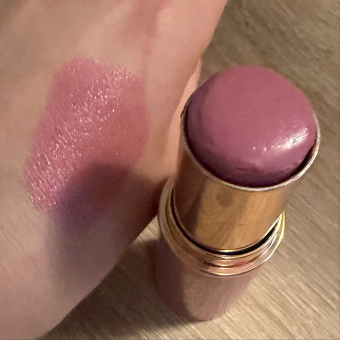 Charlotte Tilbury unreal blush pretty glow