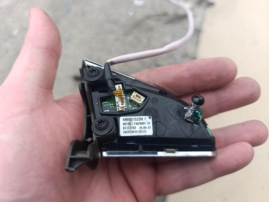 Блок кнопок руля Audi A8 D4 4H 2010-2017  A6 C7 2011-2014 Оригинал.