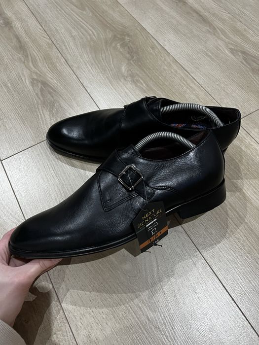 Чоловічі туфлі продам терміново