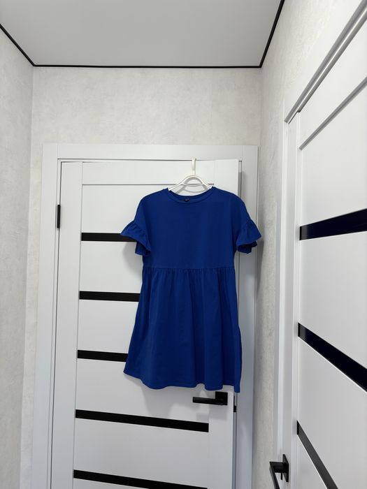 Сукня синього кольору