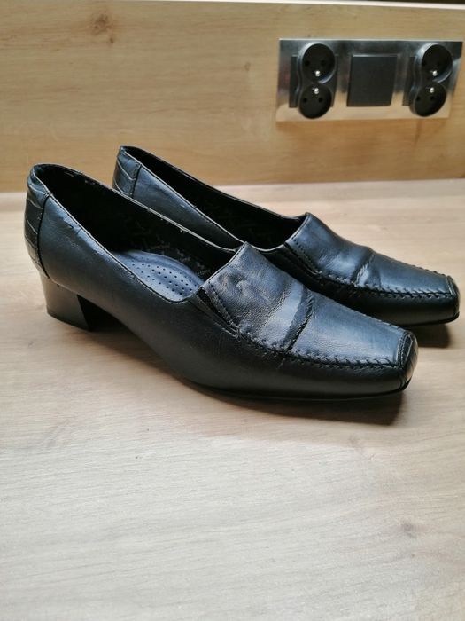 Buty damskie czarne 39 obcas 4cm bonne forme